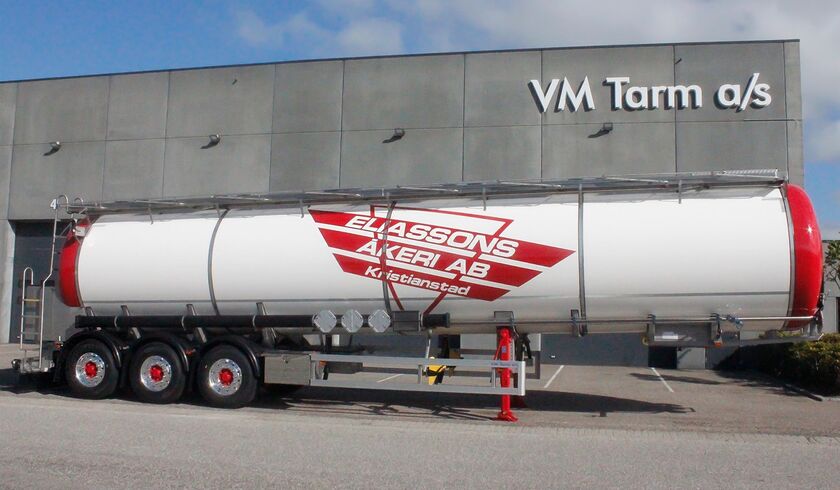 Eliassons Åkeri – 42 500 liters kemtanksemitrailer