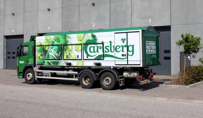 Carlsberg Sverige AB – 4 st. 11 000 liters öltankar på växelflak